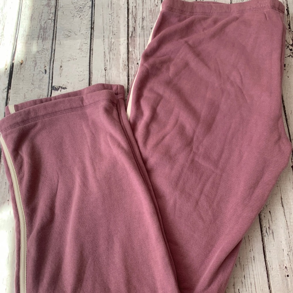 New old navy sweats